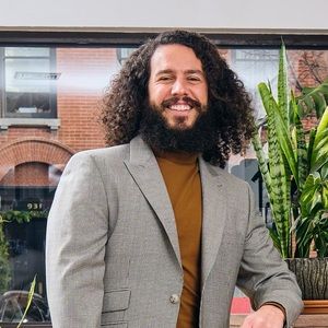 Meet your Posher, Steven